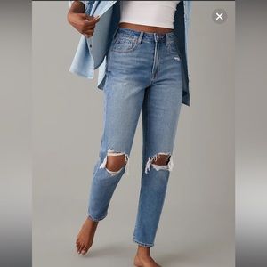 AE high wasited mom jeans